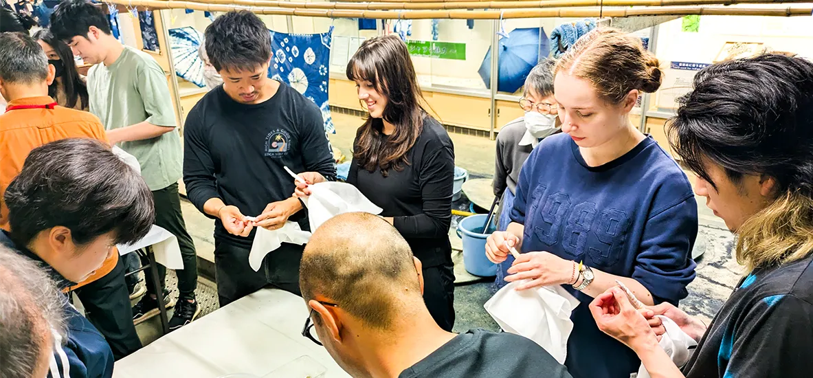 交流会の一環のお祭りの様子